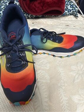 Saucony Gradient Rainbow Athletic Shoes - Navy, Red, Orange, Yellow, Green, Blue